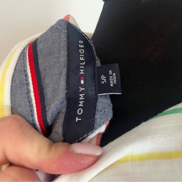 Tommy Hilfiger Button Down - Picture 4 of 5